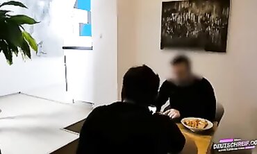 Meinen Ehemann mit seinem besten Freund betruegen