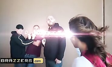 Incredible Cougar Alexis Fawx can make any spunk-pump spunk -Brazzers