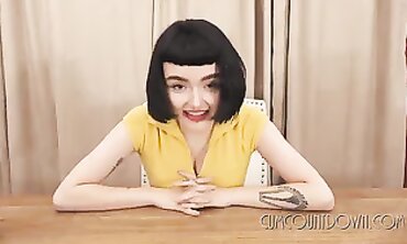 Hot Blonde MILF Teaches You How To FAP With Her Sex Toy Collection