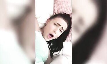 CUTE TEENS HOOKER GETS POKED INTO THE CULO FOR ADDITIONAL CASH