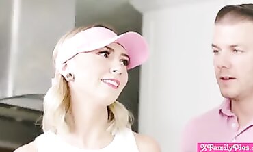 Brother-in-law gets a fuck-hole inwards 1 with his 18 sister-in-law Chloe Temple
