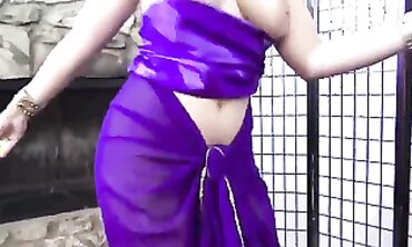 Valentina Nappi Fetish Stomach Dance