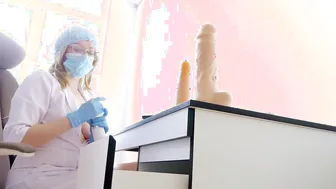 Revved On lady physician strokes during break