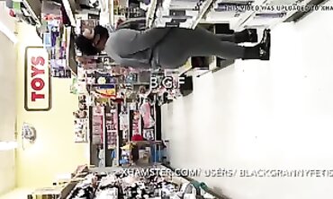Dark-hued Senior Gal Restrain bondage 100
