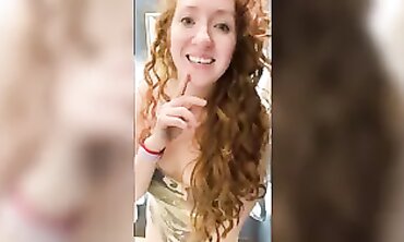 Bizarre vulva with facehole jerks into switching bedroom outdoors