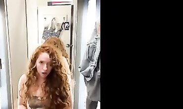 Bizarre vulva with facehole jerks into switching bedroom outdoors