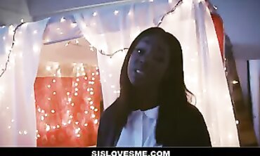 Brother-in-law Has To Sate Lusty African Hotty Tori Montana
