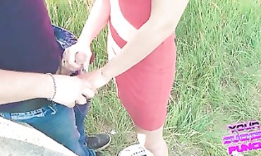 (ARCHIVED PORNO MOVIE) Public outside head and jism swallow