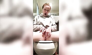 Hefty Breasted Crimson Head Masterbates inwards the bathroom while family is home