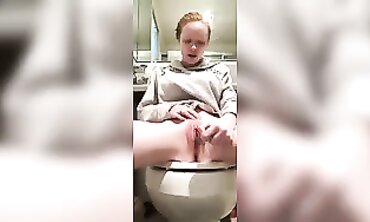 Hefty Breasted Crimson Head Masterbates inwards the bathroom while family is home