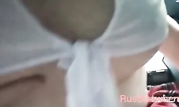 Schoolgirl bitch gets torn up into a camper/Школьница секс в машине