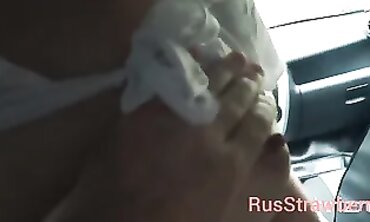 Schoolgirl bitch gets torn up into a camper/Школьница секс в машине