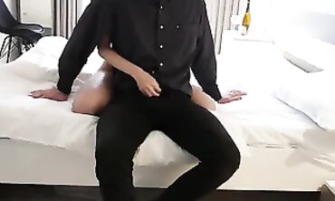 Exclusive Footage - Husband Catches Wife Cheating With Girlfriend