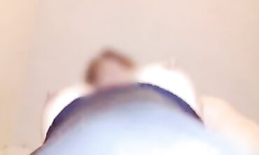 I nailed my orgasmic maid and packed her all with my jizz