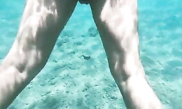 Public Beach Voyeur Fetish - Girl With Big Butt Plays in Public with Anal Beads