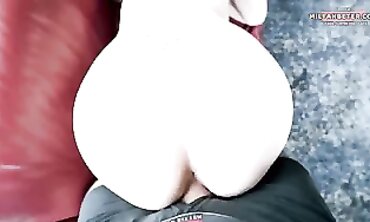 Inwards der Sofa stecken Mit Rock hard Humped beendet