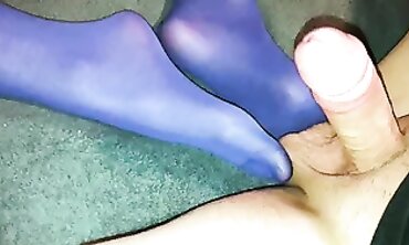 Fledgling Toejob #76 Blue Nylon Stocking - Punching balls Kicking and Jizz