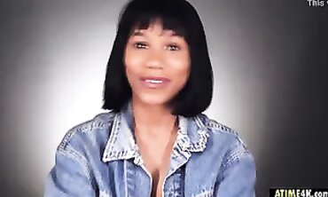 Dark-hued Cutie Jenna Foxx strokes