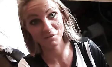 Mummy gelutscht und mit jungem Bore gefickt