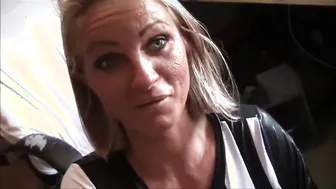 Mummy gelutscht und mit jungem Bore gefickt