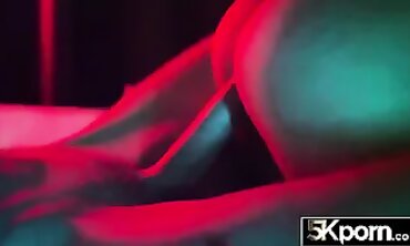 5KPORN Slim Fabulous Anastasia Likes Beefstick