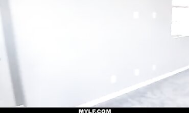 Thick Hooter Russian Mylf Gets Ball-gagged Screwed