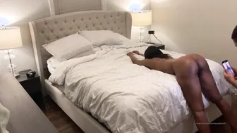 Fucking her cooch out