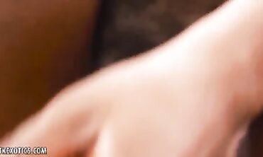 Celina Milks With Plaything As Opens up Her Gams