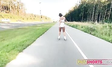 Roller Skating Arse Princess Gets Buttfucked
