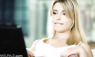 21Naturals Bae Blond Taunts Her Boyfriend With Her Mounds