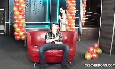 Queen bisex position