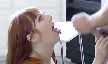 Lauren Phillips Nailed Inwards Kitchen