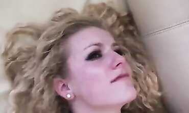 Lezzie domination Cunt Smacking
