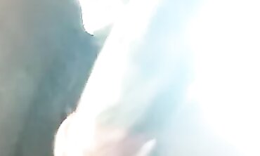 Tinder Thot Gets Gushed inwards on very first Encounter