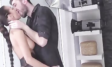 Slender Cougar Showcases she still has it