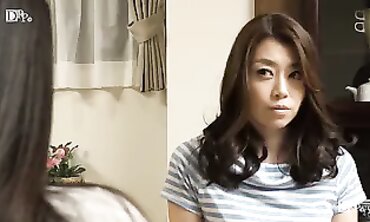 Maki Hojo and Ryu Enami :: The Unsatisfied Dream 2