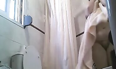otra vez mi putilla desnuda 26 05 17-16 55