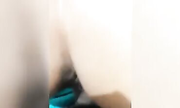 අම්මෝ ස්කූල් අදුමෙන්ම රූම් ඈදලා (college cocksluts inwards Motel)