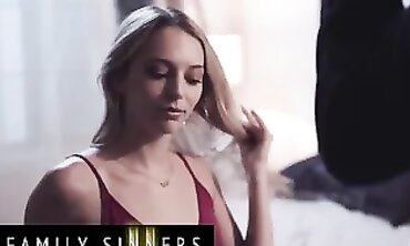 Family Sinners - Blond Lily Larimar Is On To Her