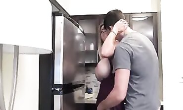 Mommy Loves Sex - MILF Blowjob & Hardcore Fucking With Big Dick