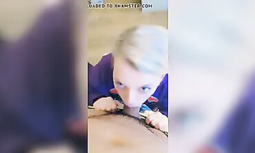 Naughty Queen Oral pleasure From Irresistible queen college-aged Yo inwards Miami