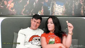 Big-Assed Teen Babe Gives Riding Lesson to Old Man - PornPros