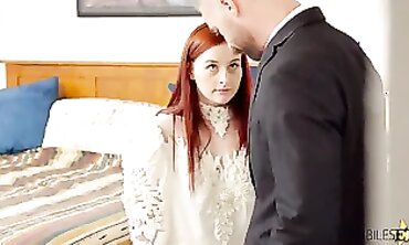 Heavy-Set Babe Charley Chase Fucked Hard And Deeply At Home