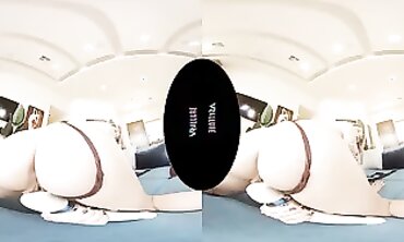 VR ALLURE - Virtual Reality Experience of Getting to know her sins