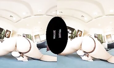 VR ALLURE - Virtual Reality Experience of Getting to know her sins