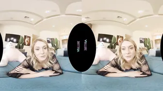 VR ALLURE - Virtual Reality Experience of Getting to know her sins