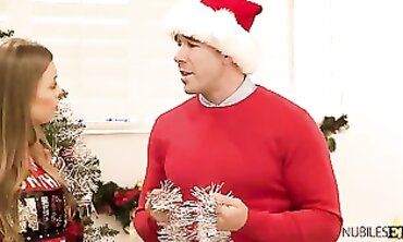 KINKY SANTA HELPERS - Britney Amber And Emily Willis Get Fucked By The Bearded Man