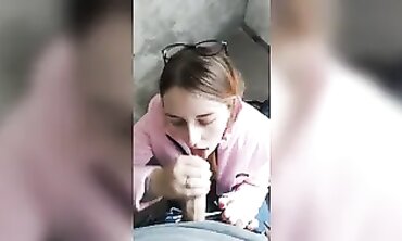 Neighbor's Girlfriend Gives Valentine Special Blowjob