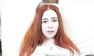 Adorable Teen Babe Gives Stunning Blowjob in Kitchen - Old Man Fucks women