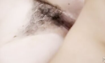 Hot Blonde MILF Teaches You How to Seduce Your Husband in Bed